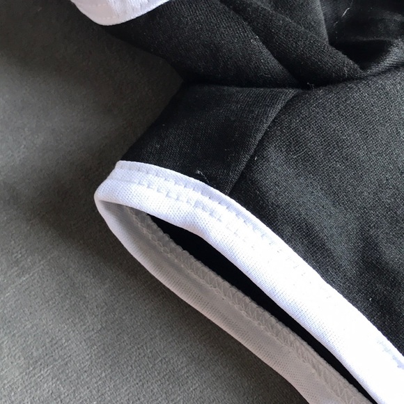 shorts - Picture 2 of 3